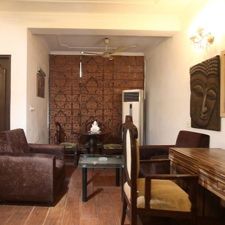 Oyo 358 Sarojini Nagar Ξενοδοχείο Νέο Δελχί Εξωτερικό φωτογραφία